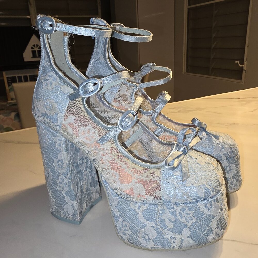 Dollskill - Smiling Melody Platform Heels - Light Blue